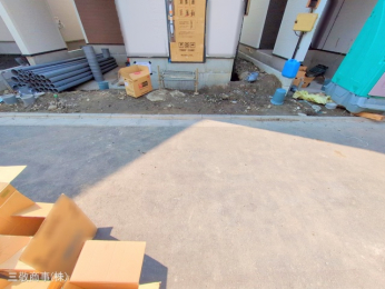 @-