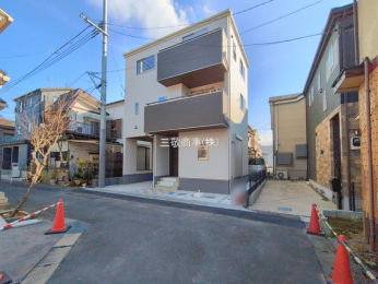 �O�ʓ��H�܂ތ��n�ʐ^�@-