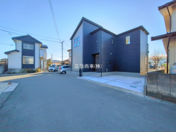 �O�ʓ��H�܂ތ��n�ʐ^�@-