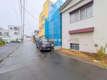 �O�ʓ��H�܂ތ��n�ʐ^�@-