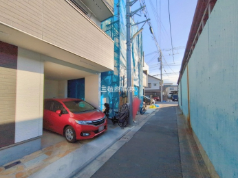 �O�ʓ��H�܂ތ��n�ʐ^�@-