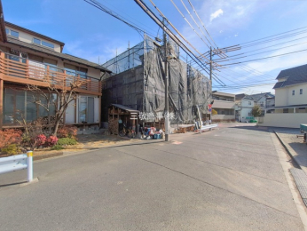 �O�ʓ��H�܂ތ��n�ʐ^�@-