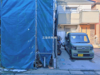 �O�ʓ��H�܂ތ��n�ʐ^�@-