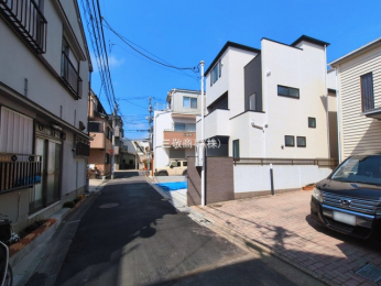 �O�ʓ��H�܂ތ��n�ʐ^�@-