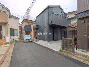 �O�ʓ��H�܂ތ��n�ʐ^�@-