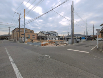 �O�ʓ��H�܂ތ��n�ʐ^�@-