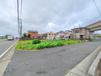 �O�ʓ��H�܂ތ��n�ʐ^�@-