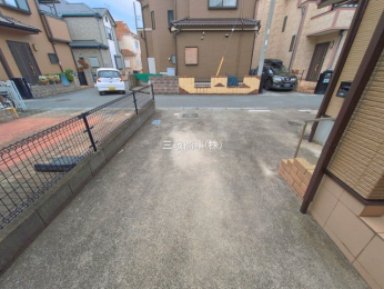 �@-